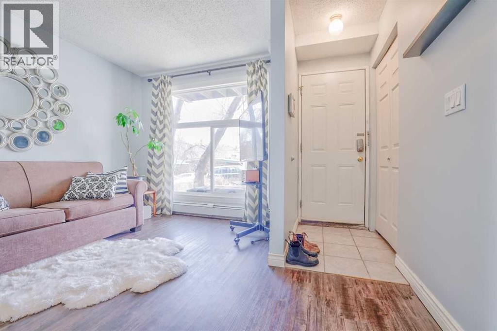 2, 3820 Parkhill Place Sw, Calgary, Alberta  T2S 2W7 - Photo 2 - A2300699