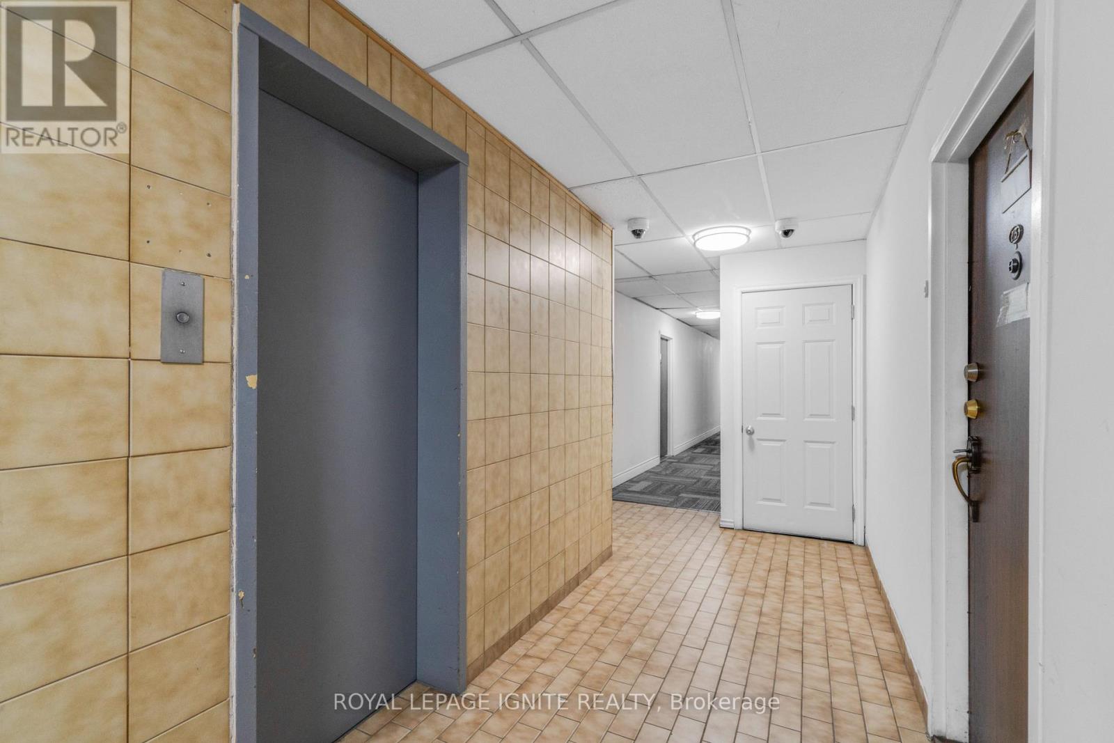 211 - 3455 Morning Star Drive, Mississauga, Ontario  L4T 3T9 - Photo 6 - W12988612