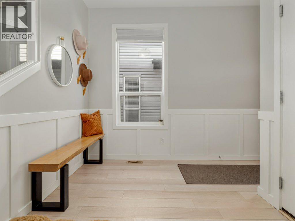 102 Blackwolf Bay N, Lethbridge, Alberta  T1H 7E9 - Photo 6 - A2281852