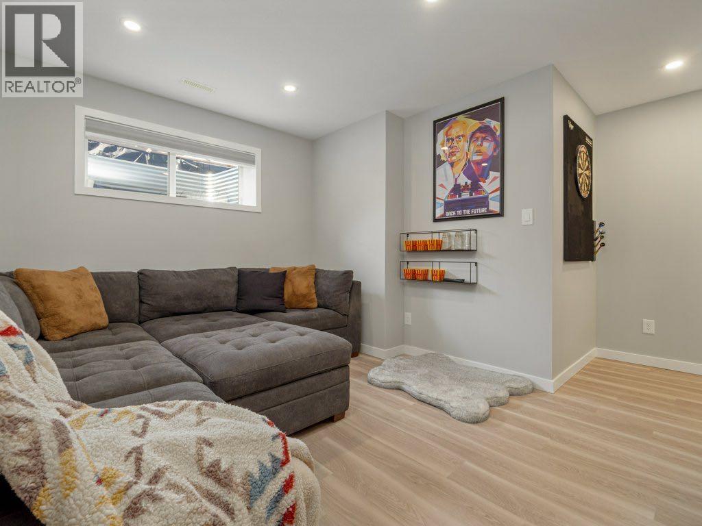 102 Blackwolf Bay N, Lethbridge, Alberta  T1H 7E9 - Photo 40 - A2281852