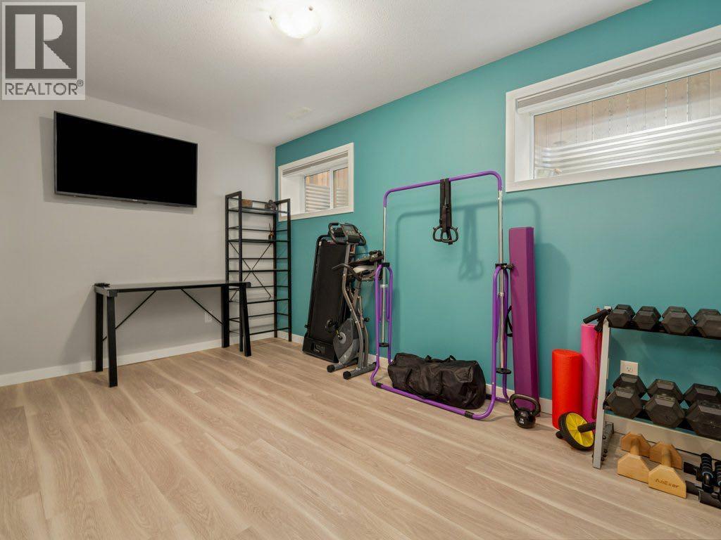 102 Blackwolf Bay N, Lethbridge, Alberta  T1H 7E9 - Photo 38 - A2281852