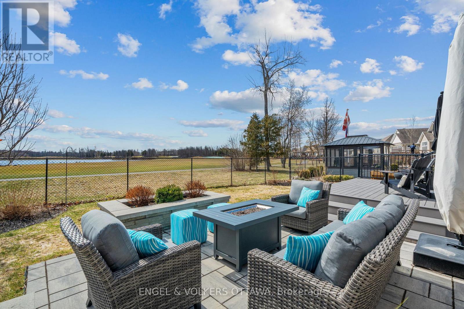 100 Equinelle Drive, North Grenville, Ontario  K0G 1J0 - Photo 35 - X12988636