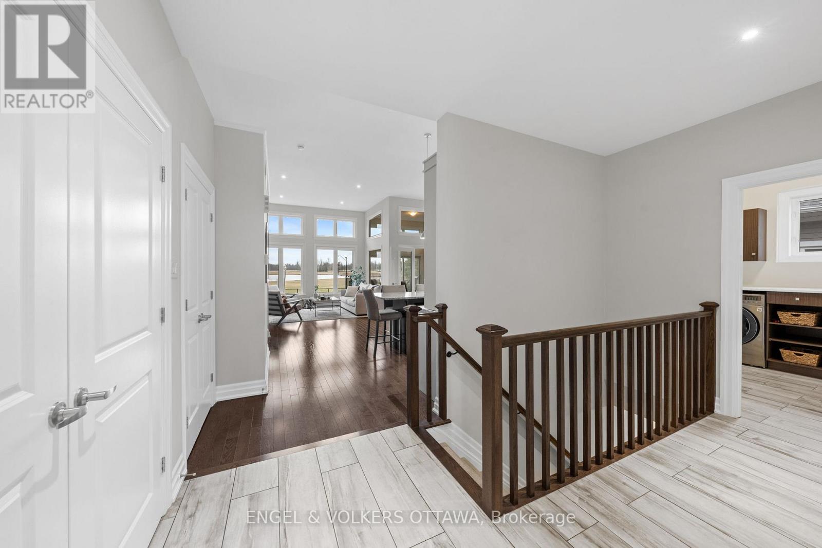 100 Equinelle Drive, North Grenville, Ontario  K0G 1J0 - Photo 4 - X12988636