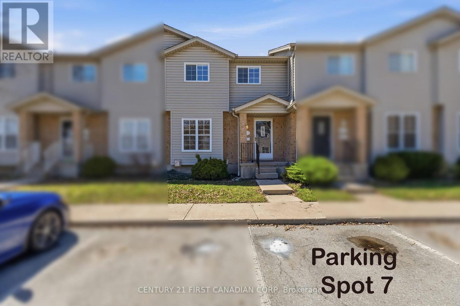 7 - 1920 Marconi Boulevard, London East, Ontario  N5V 4X8 - Photo 2 - X12988022