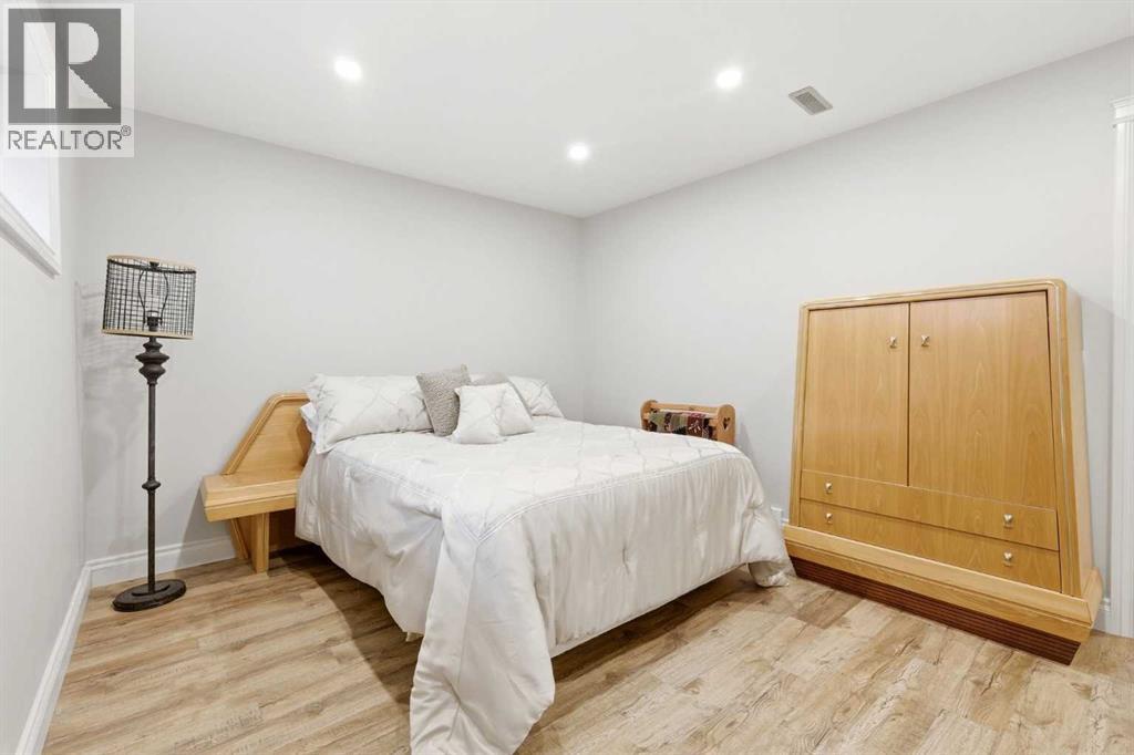 230 Quarry Park Boulevard Se, Calgary, Alberta  T2C 5E4 - Photo 37 - A2292890
