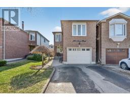 226 MANSE ROAD, Toronto, Ontario