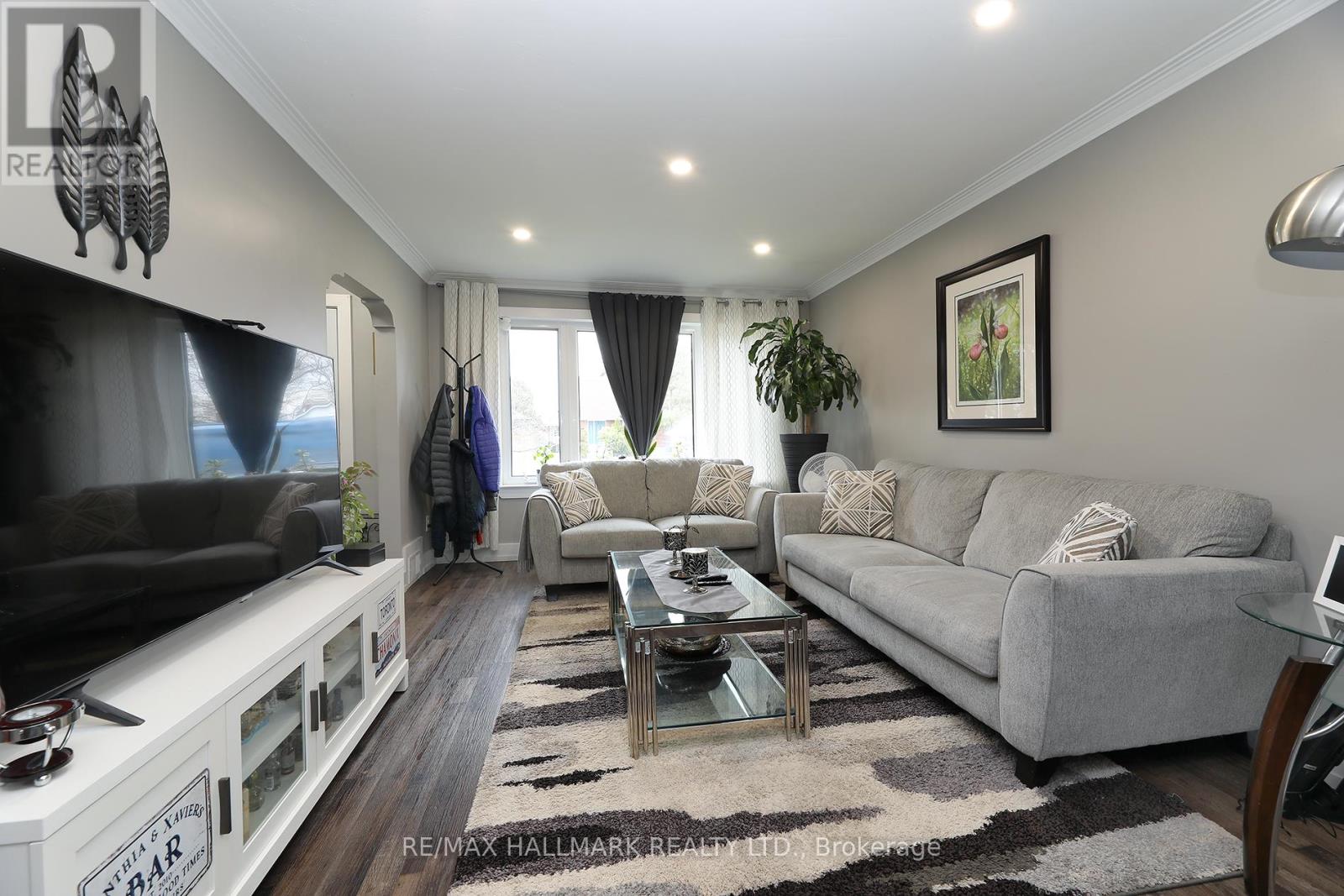 1535 Pharmacy Avenue, Toronto, Ontario  M1R 2K1 - Photo 6 - E12988628