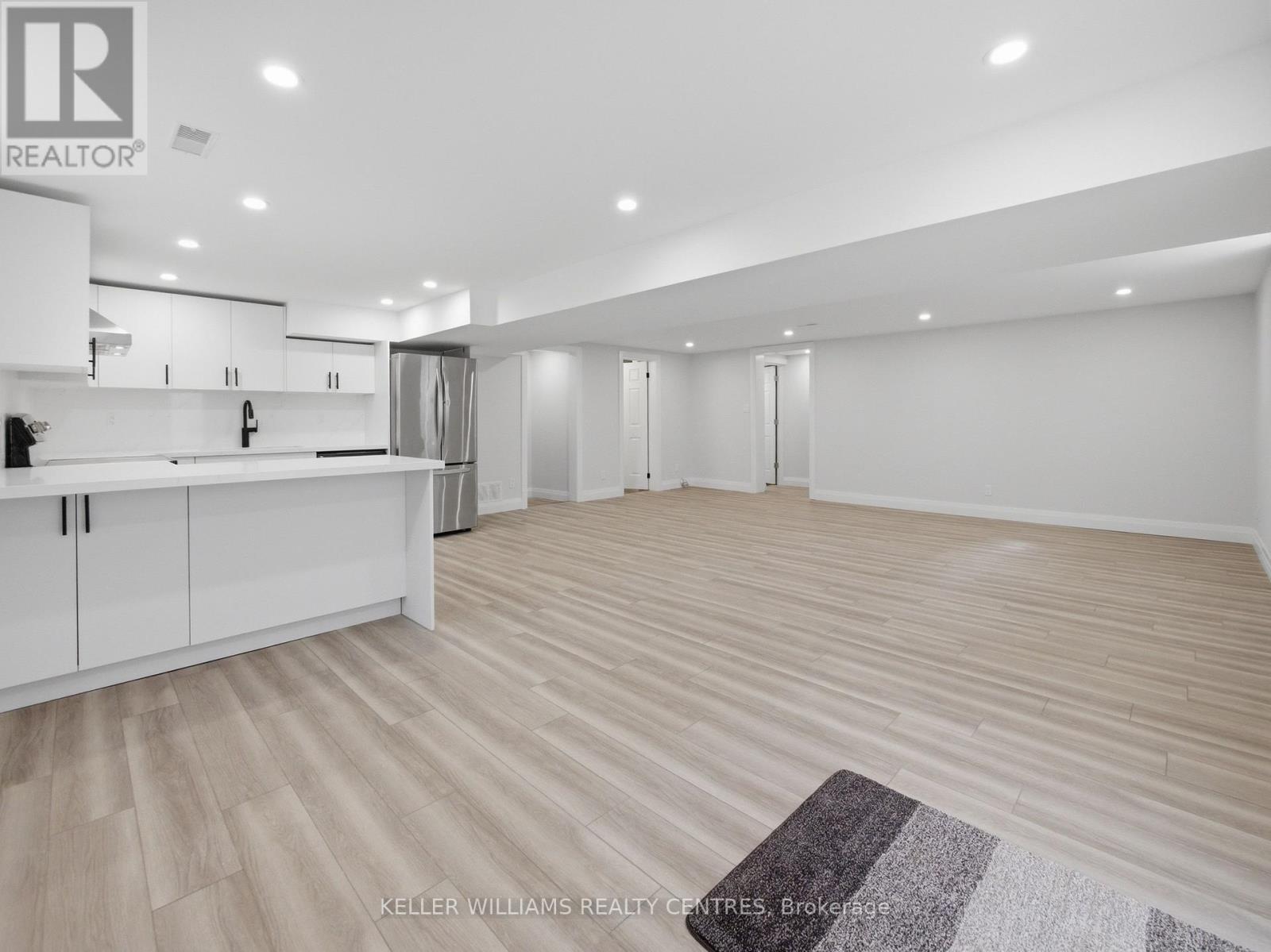 B - 88 Townsend Avenue, Bradford West Gwillimbury, Ontario  L3Z 1Y1 - Photo 11 - N12988632