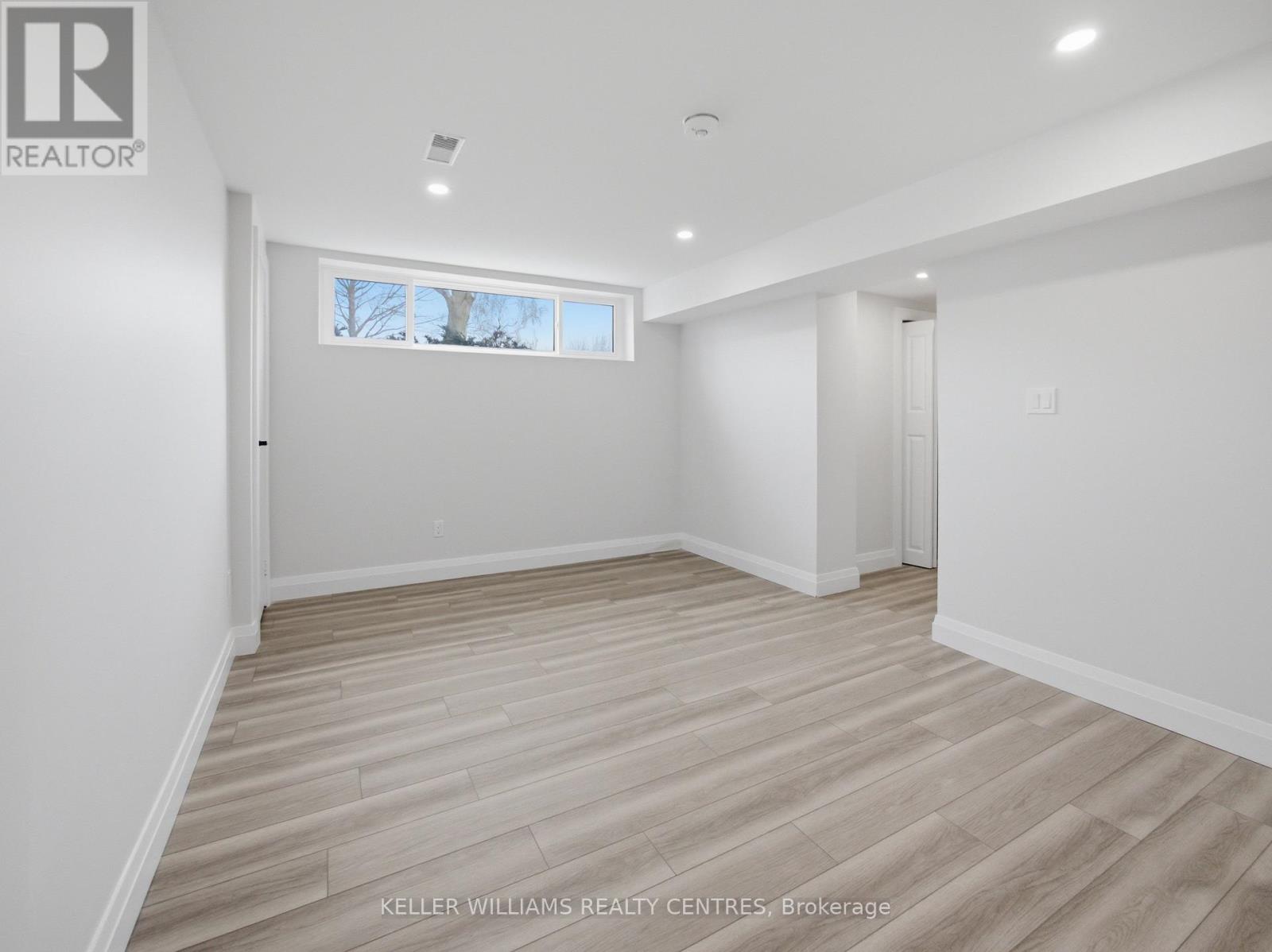 B - 88 Townsend Avenue, Bradford West Gwillimbury, Ontario  L3Z 1Y1 - Photo 23 - N12988632