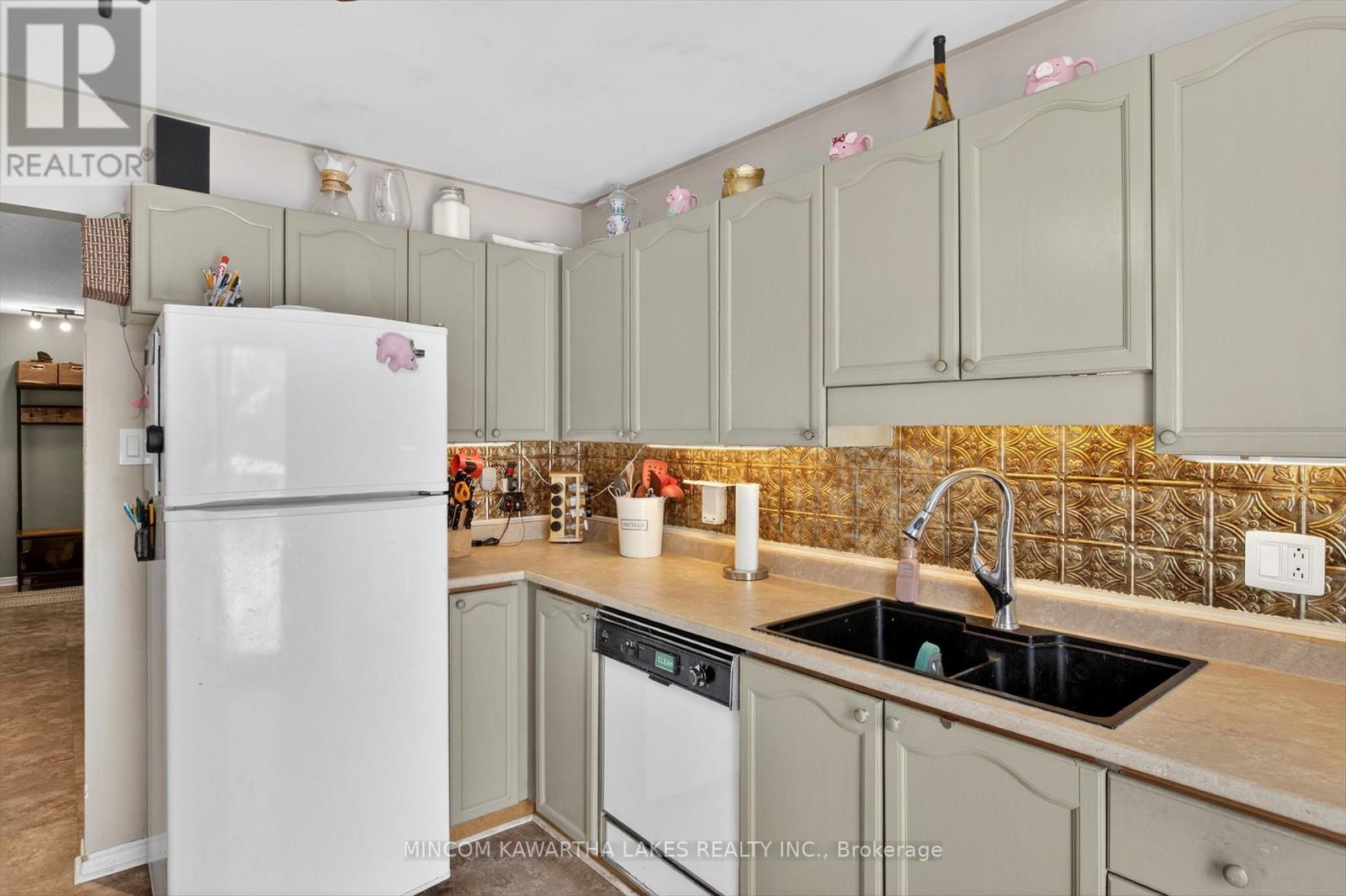 1221 Huntington Circle, Peterborough, Ontario  K9K 2B6 - Photo 14 - X12709288