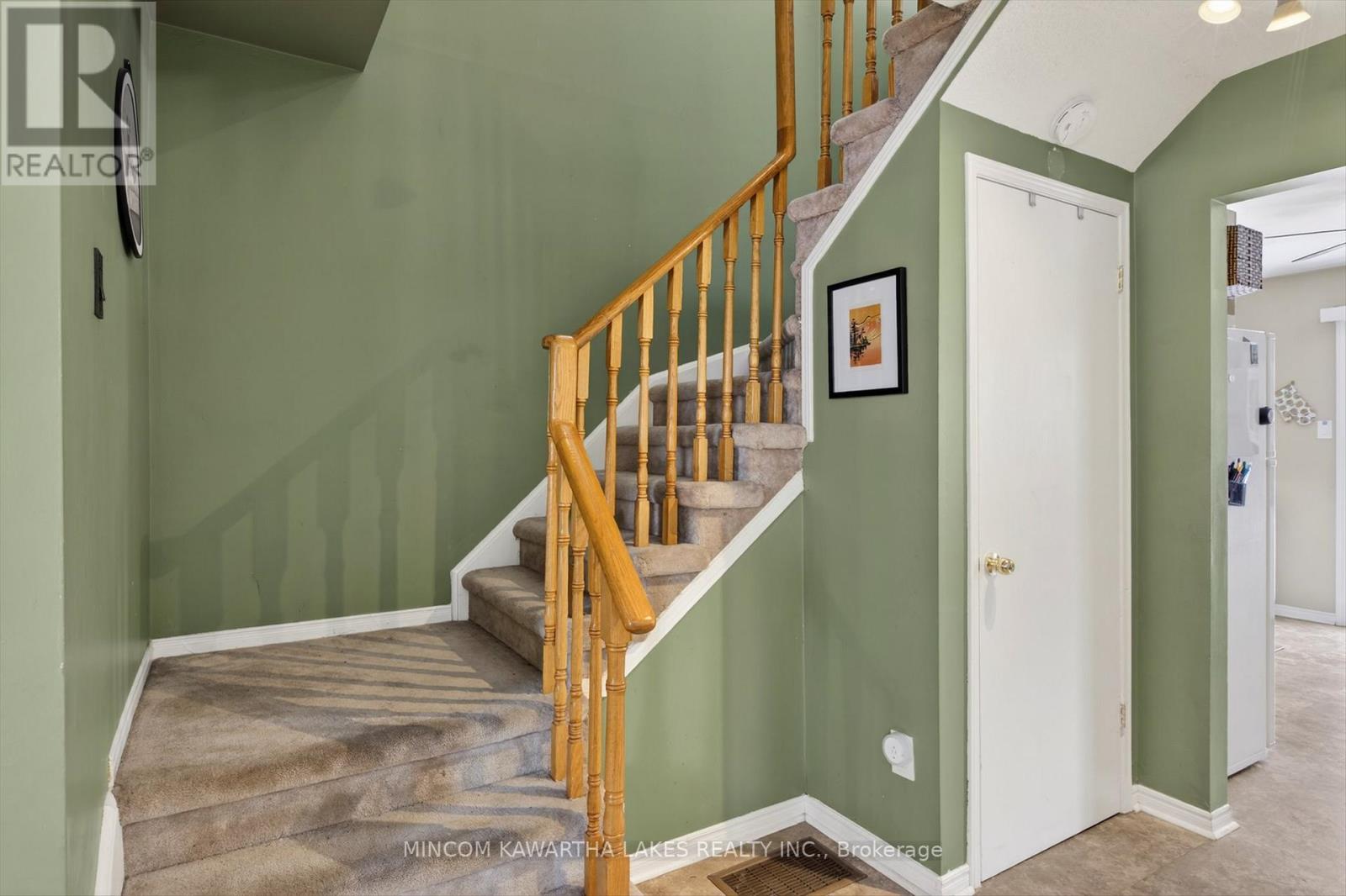 1221 Huntington Circle, Peterborough, Ontario  K9K 2B6 - Photo 16 - X12709288