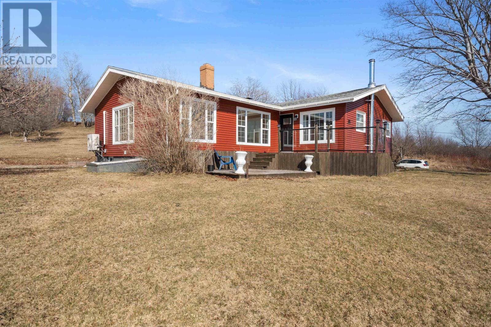 85 Chestnut Street, Trenton, Nova Scotia