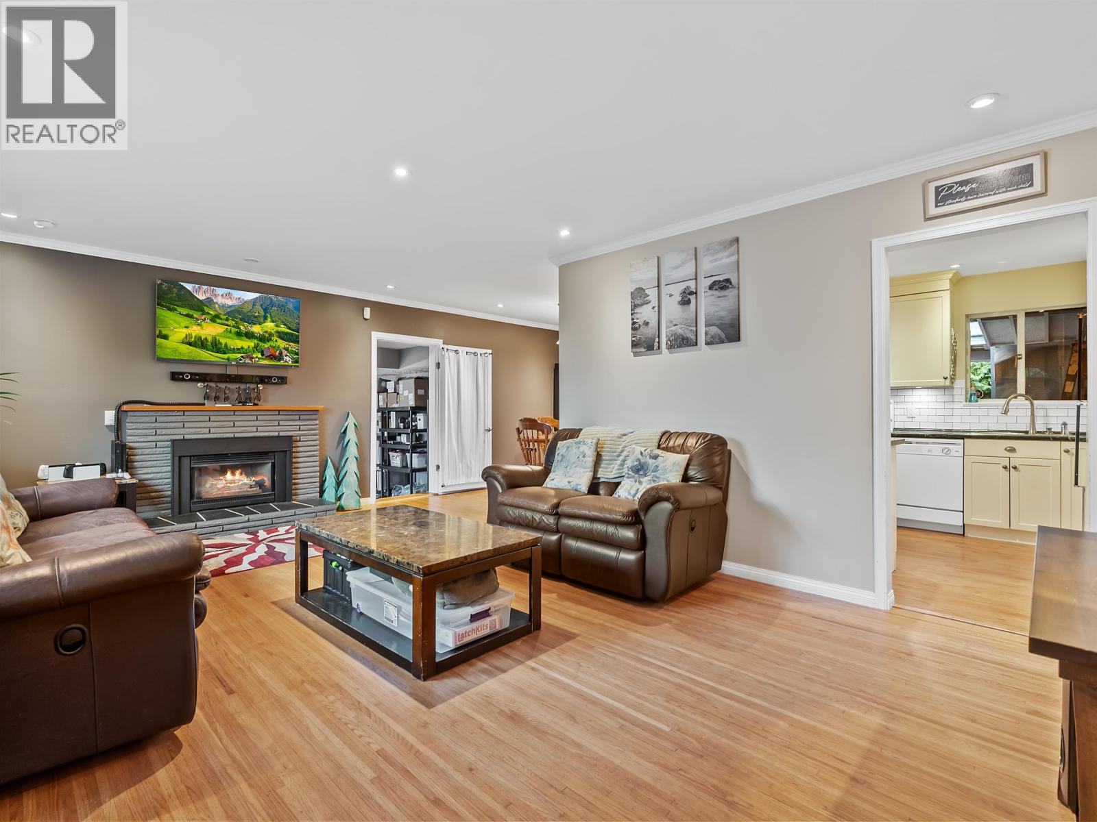 4921 44a Avenue, Delta, British Columbia  V4K 1E6 - Photo 3 - R3108743