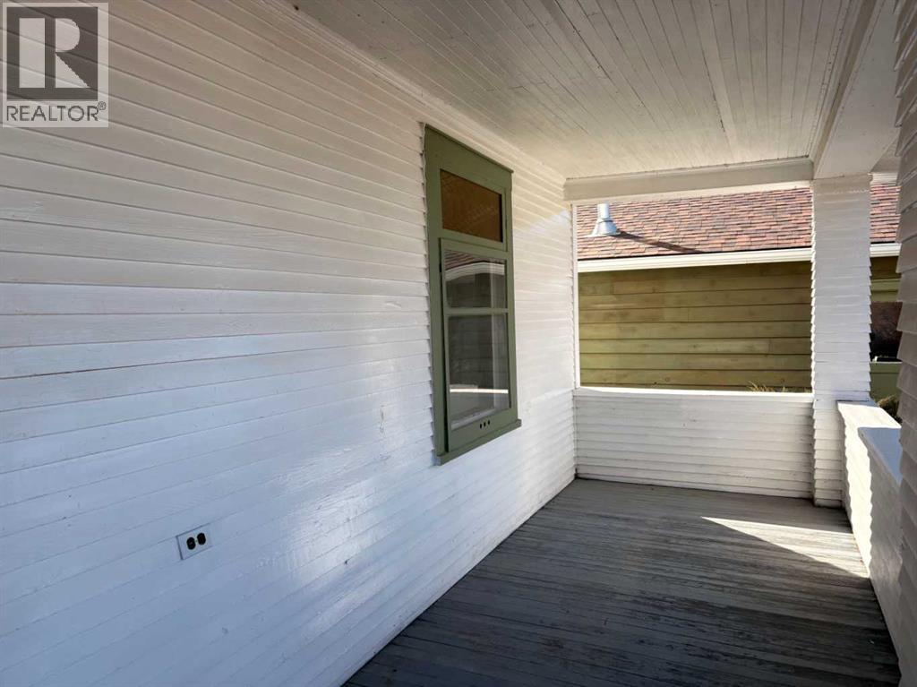 2021 23 Avenue, Delburne, Alberta  T0M 0V0 - Photo 3 - A2300598