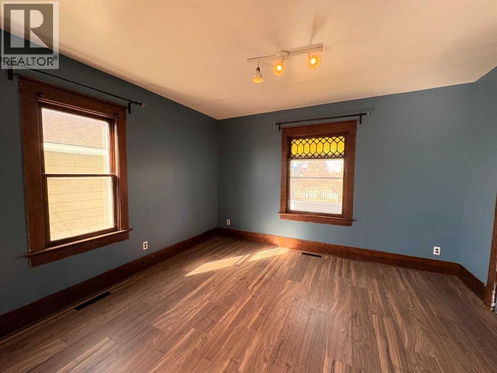 2021 23 Avenue, Delburne, Alberta  T0M 0V0 - Photo 9 - A2300598