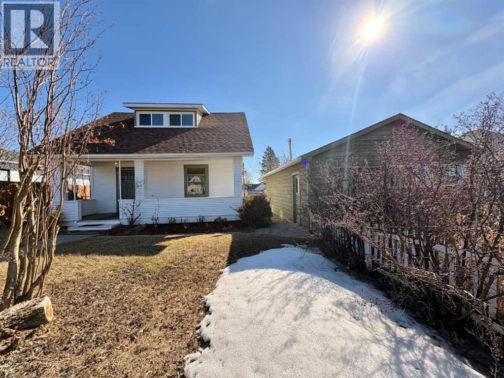 2021 23 Avenue, Delburne, Alberta  T0M 0V0 - Photo 2 - A2300598