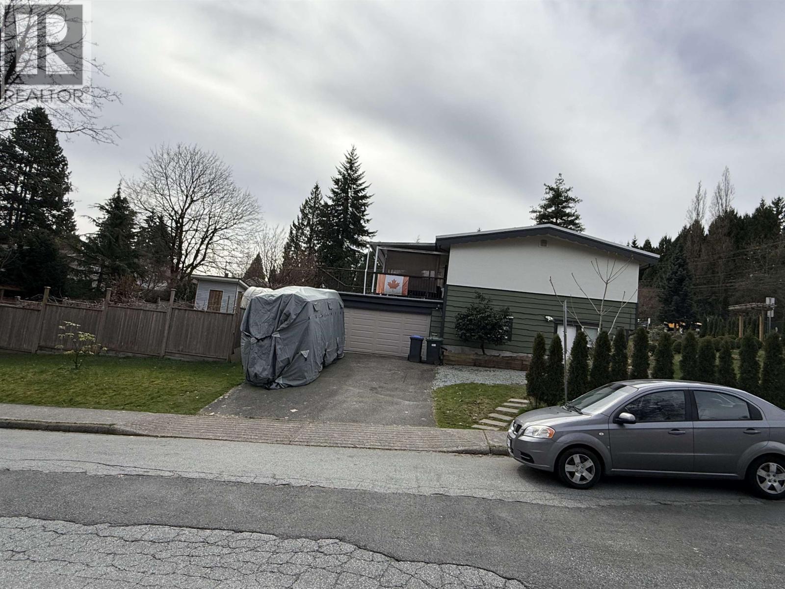 1184 Glenayre Drive, Port Moody, British Columbia  V3H 1J7 - Photo 3 - R3108249