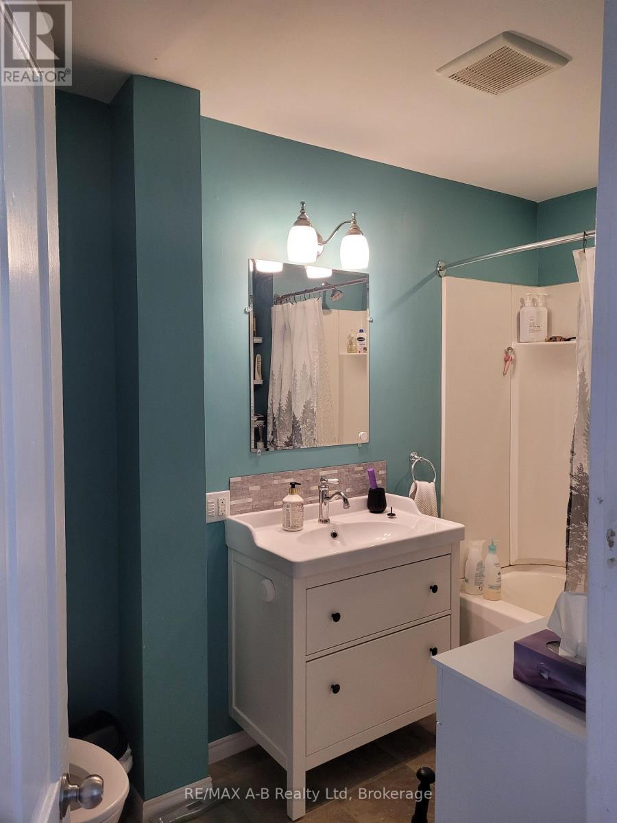 190 Colborne Street, London East, Ontario  N6B 2S2 - Photo 12 - X12742832