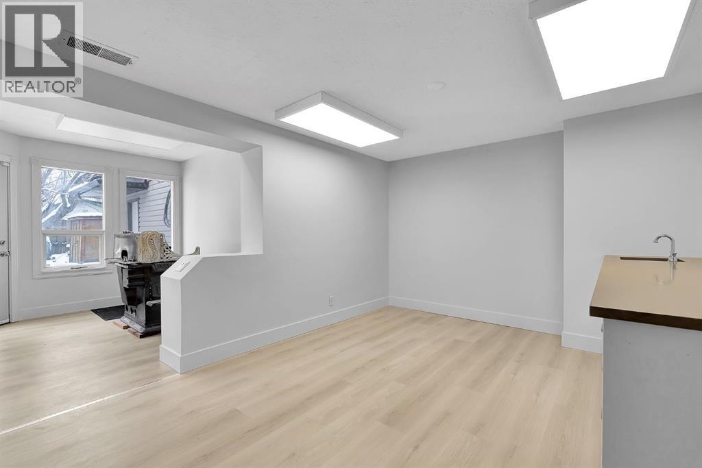 4712 Grove Hill Road Sw, Calgary, Alberta  T3E 4G2 - Photo 40 - A2293617