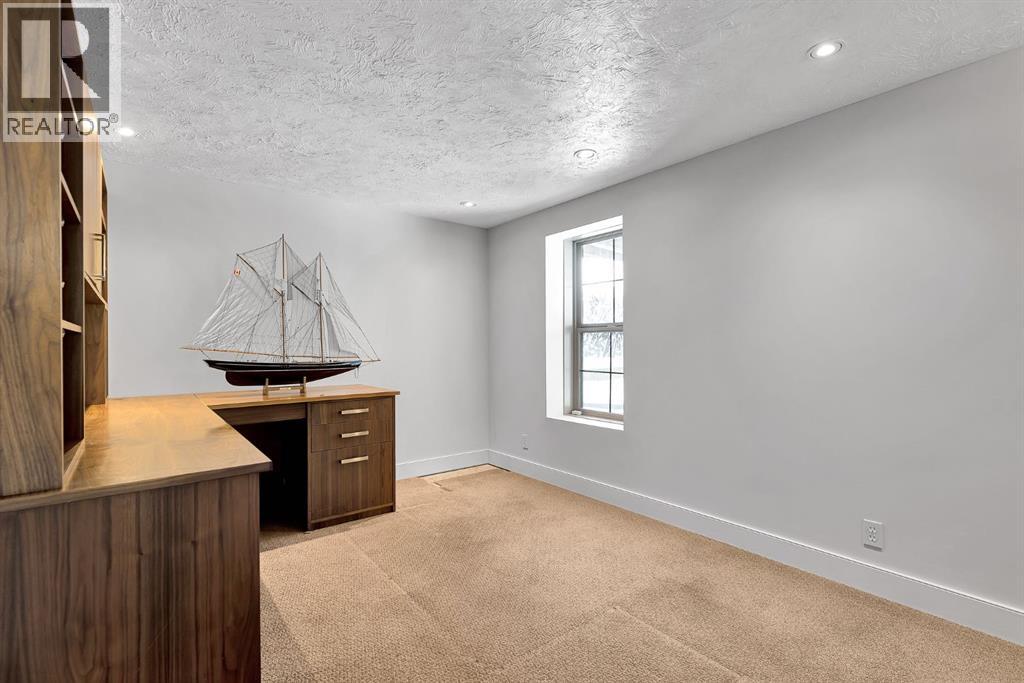 4712 Grove Hill Road Sw, Calgary, Alberta  T3E 4G2 - Photo 37 - A2293617