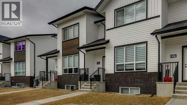 B, 10 Evergreen Way, Red Deer, Alberta  T4P 3H1 - Photo 3 - A2300547