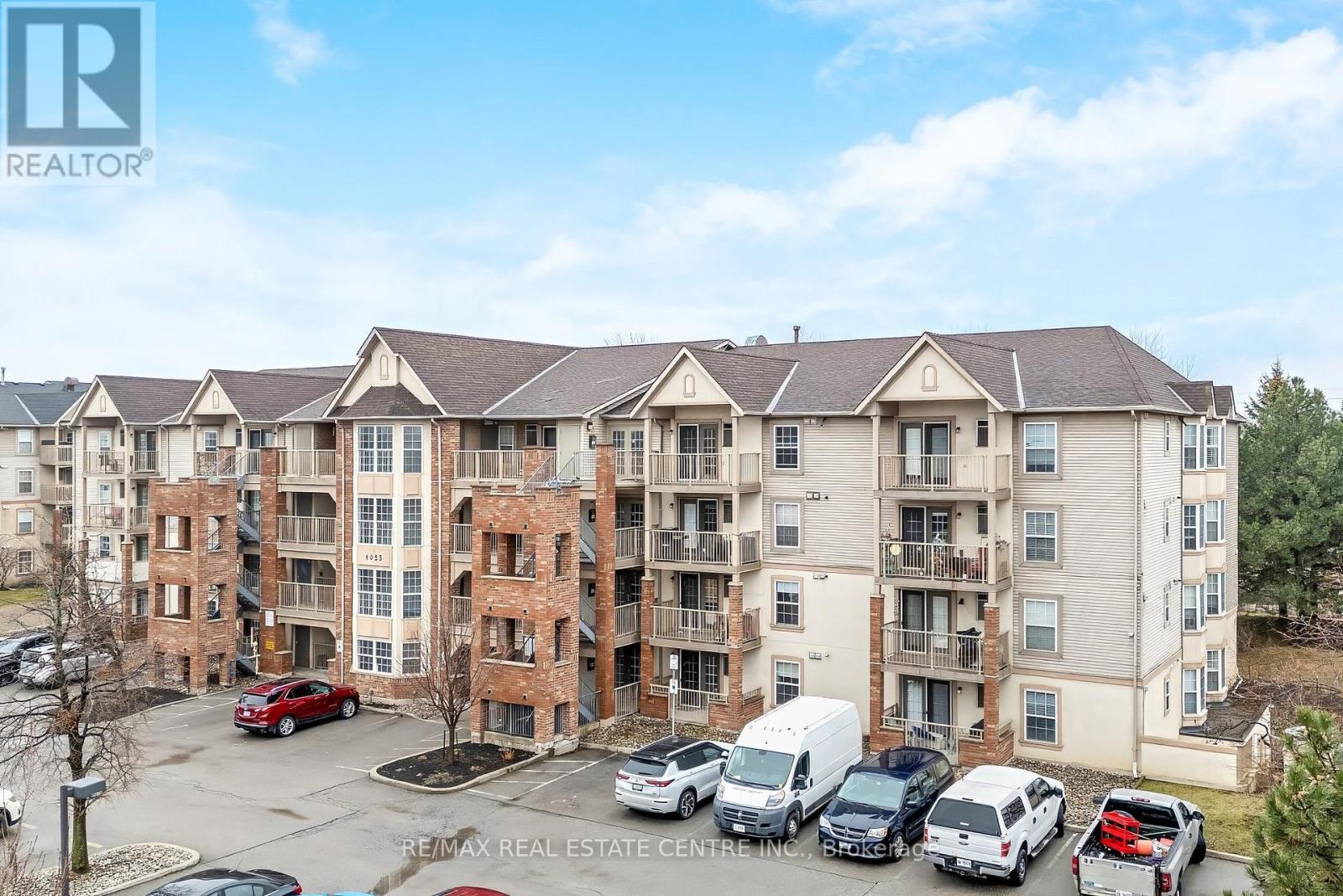 308 - 4025 Kilmer Drive, Burlington, Ontario  L7M 4M5 - Photo 3 - W12875072