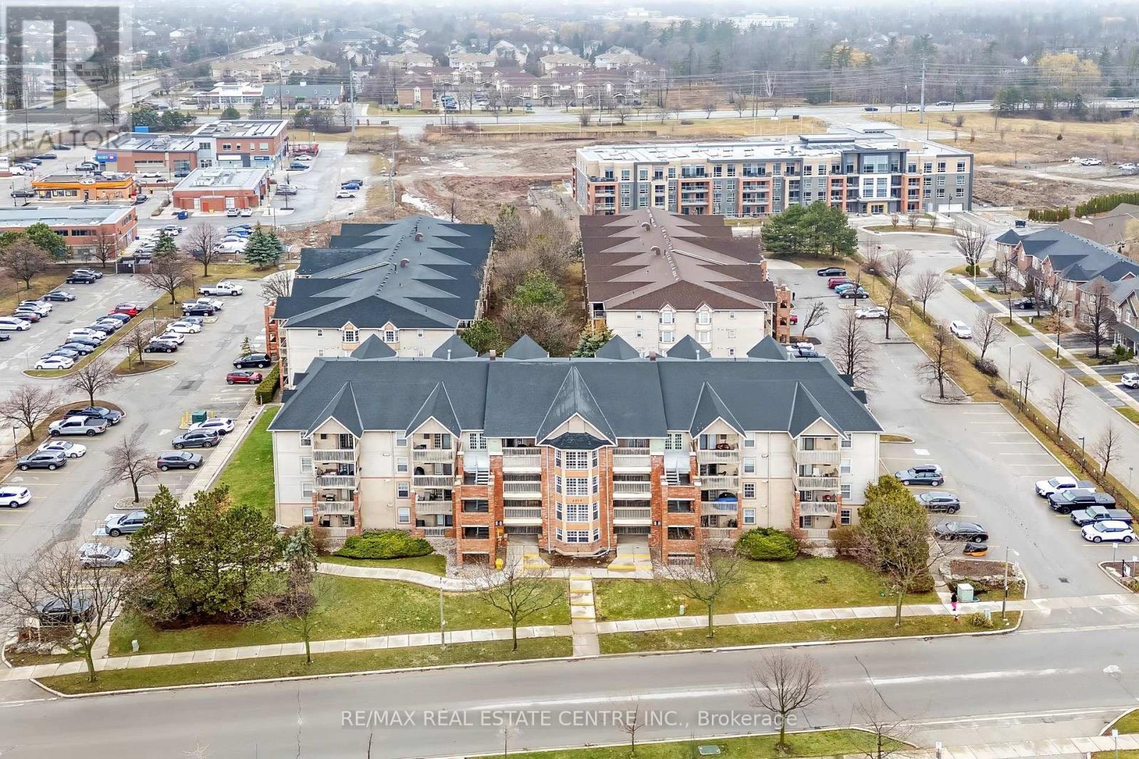 308 - 4025 Kilmer Drive, Burlington, Ontario  L7M 4M5 - Photo 4 - W12875072