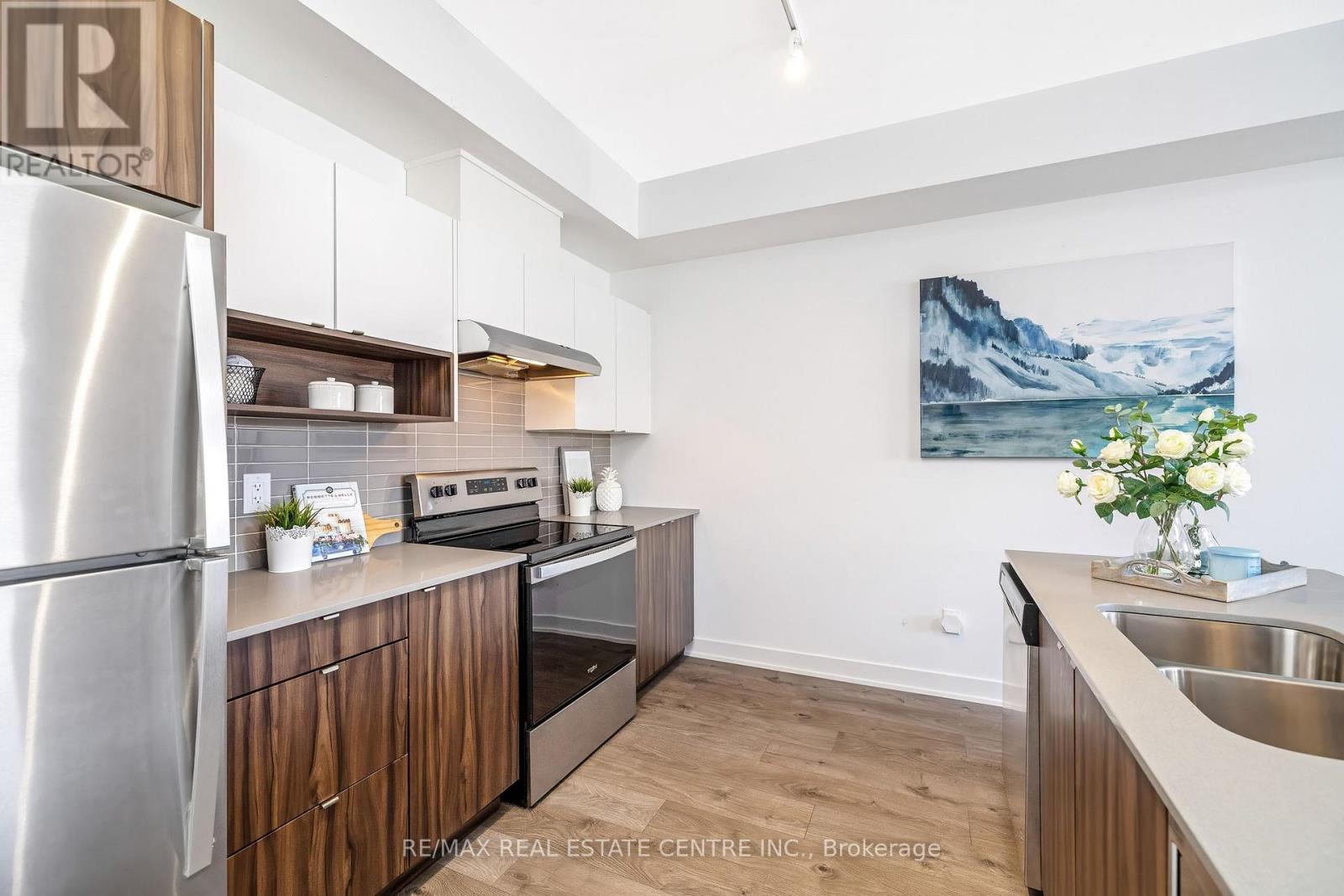 28 - 1121 Cooke Boulevard, Burlington, Ontario  L7T 0C3 - Photo 12 - W12898282