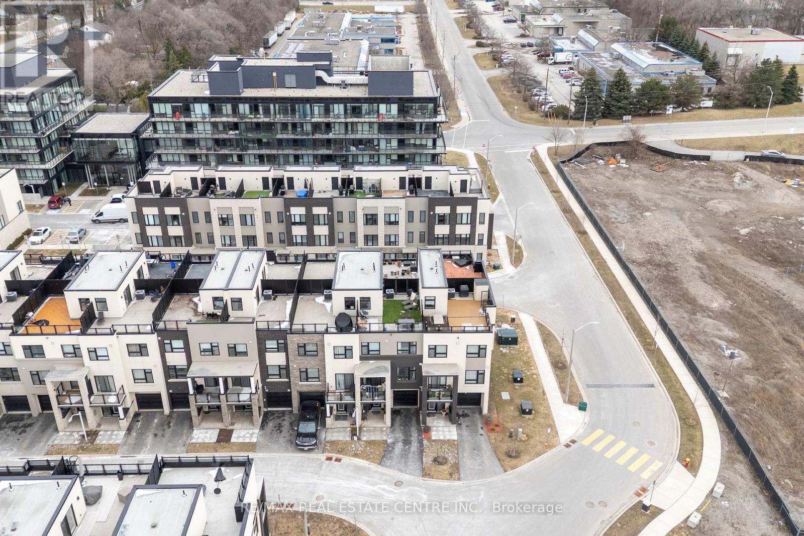 28 - 1121 Cooke Boulevard, Burlington, Ontario  L7T 0C3 - Photo 25 - W12898282