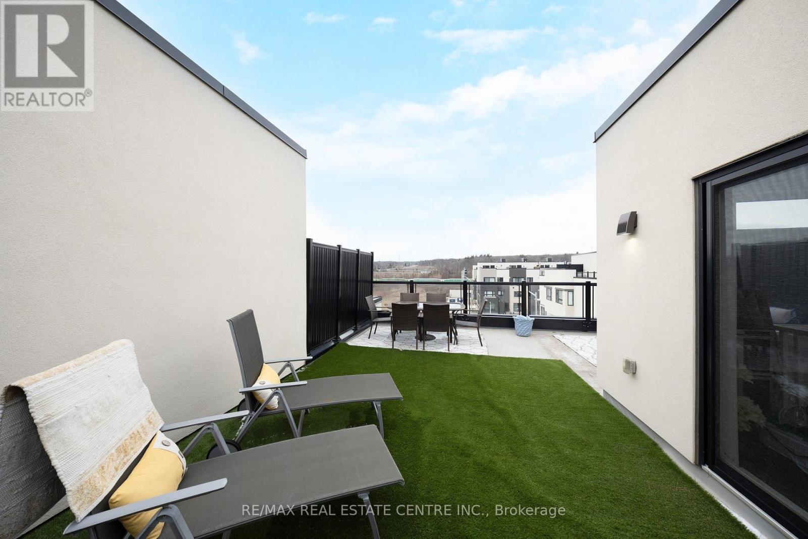 28 - 1121 Cooke Boulevard, Burlington, Ontario  L7T 0C3 - Photo 27 - W12898282