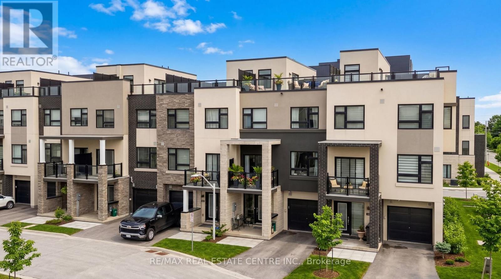 28 - 1121 Cooke Boulevard, Burlington, Ontario  L7T 0C3 - Photo 4 - W12898282