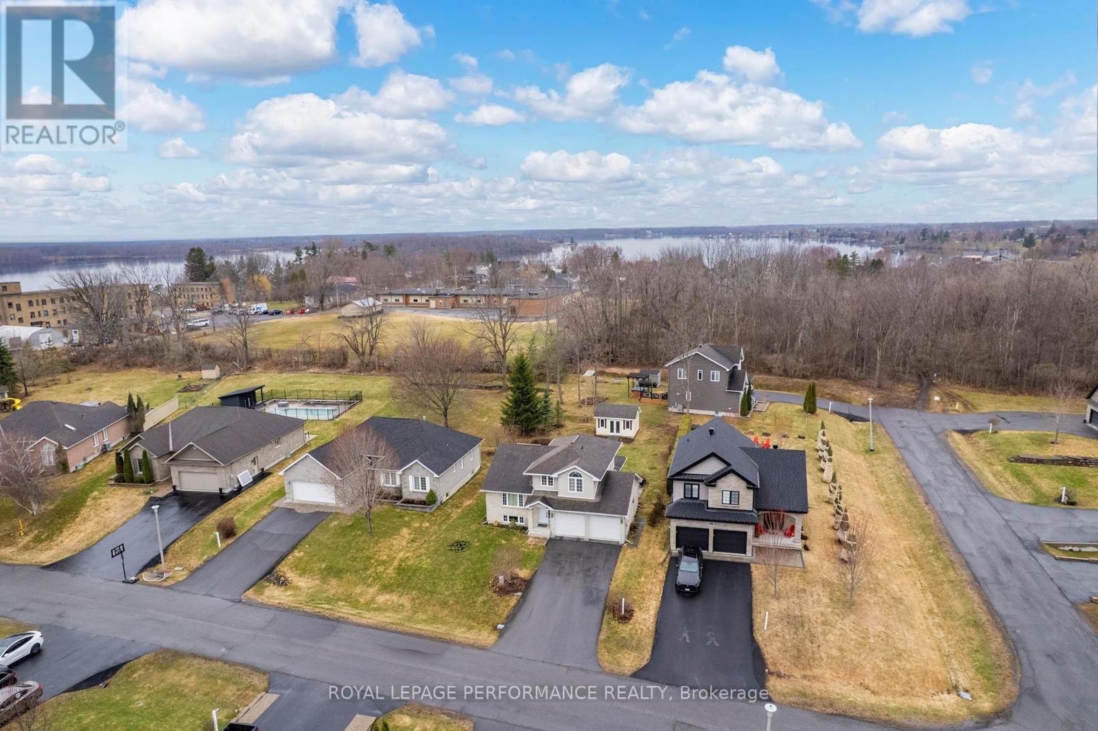 18353 Lana Drive, South Glengarry, Ontario  K6H 7L9 - Photo 49 - X12988646