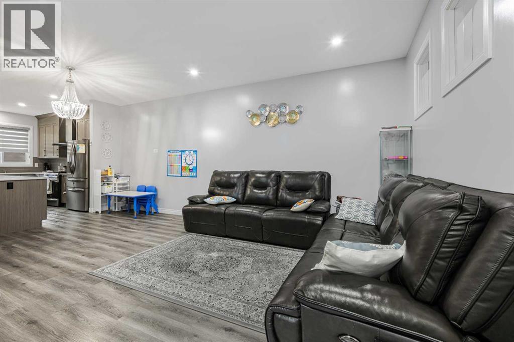 183 Cornerbrook Gate Ne, Calgary, Alberta  T3N 1L5 - Photo 11 - A2297305