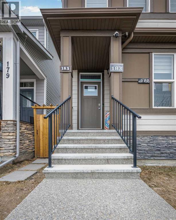 183 Cornerbrook Gate Ne, Calgary, Alberta  T3N 1L5 - Photo 5 - A2297305