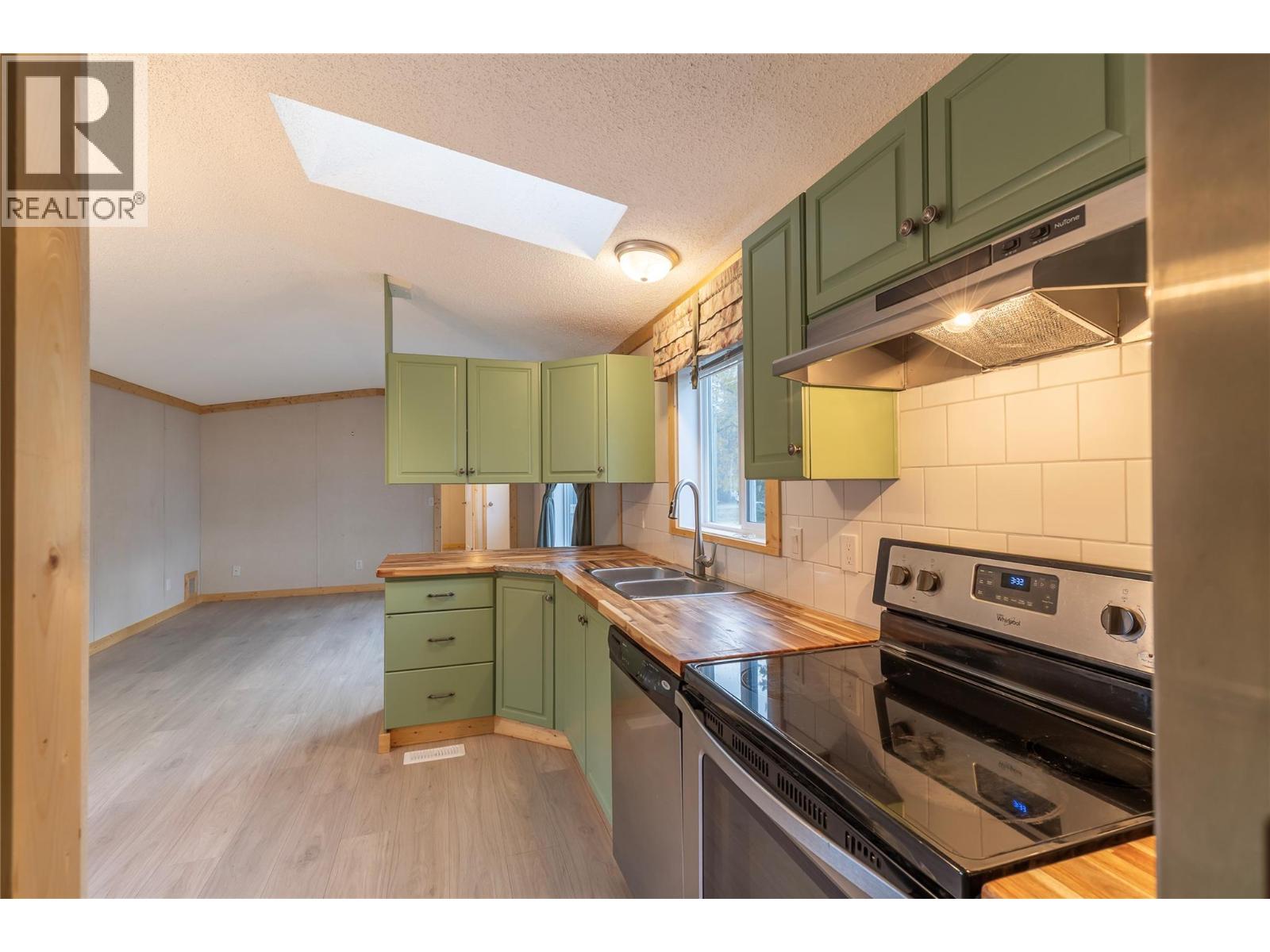 6588 97a Highway Unit# 51, Enderby, British Columbia V0E 1V3 - Photo 16 - 10369419