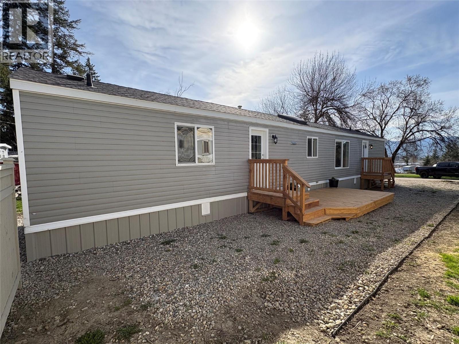 6588 97a Highway Unit# 51, Enderby, British Columbia V0E 1V3 - Photo 3 - 10369419