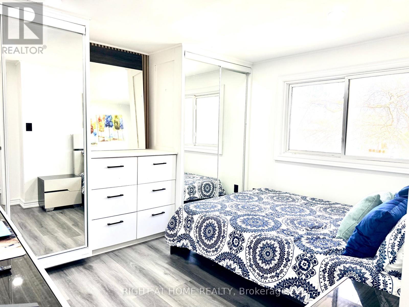 77 Elford Crescent, Hamilton, Ontario  L8K 5K8 - Photo 14 - X12988654