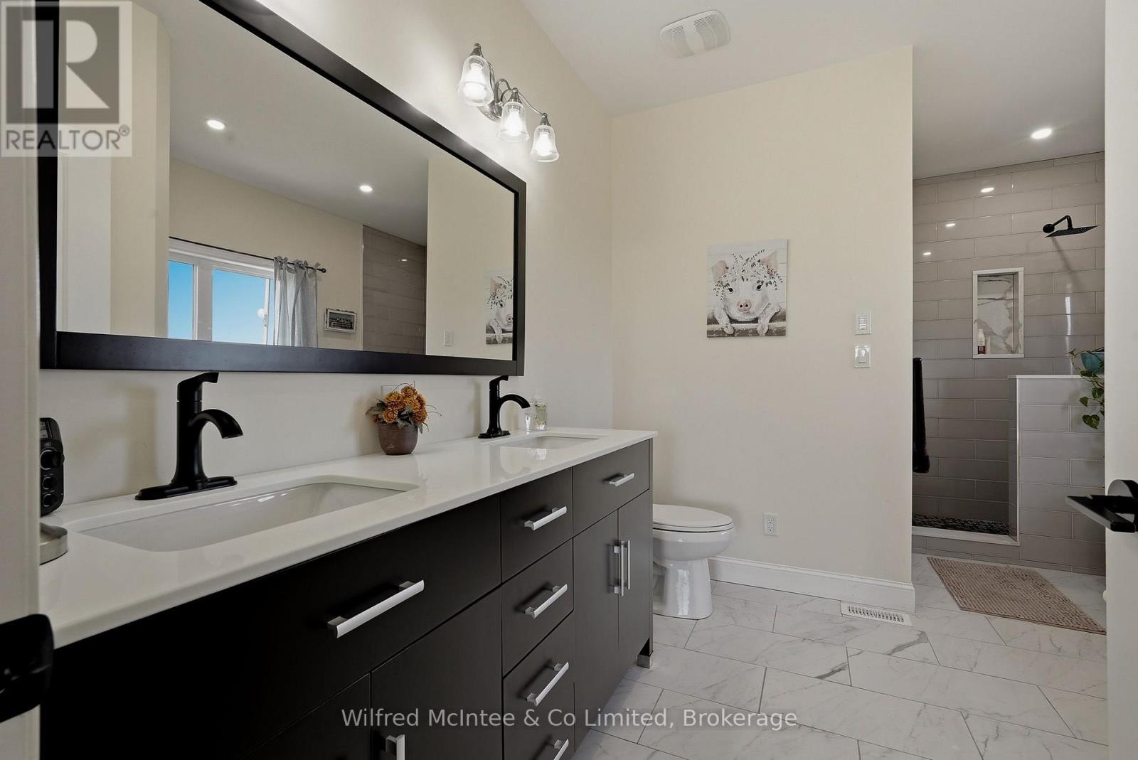 1054 4 Concession E, Brockton, Ontario  N0G 2V0 - Photo 34 - X12987548