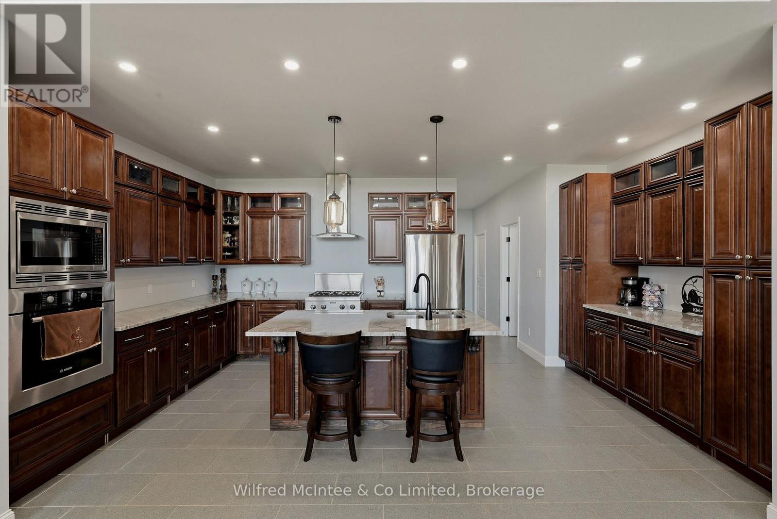 1054 4 Concession E, Brockton, Ontario  N0G 2V0 - Photo 22 - X12987548