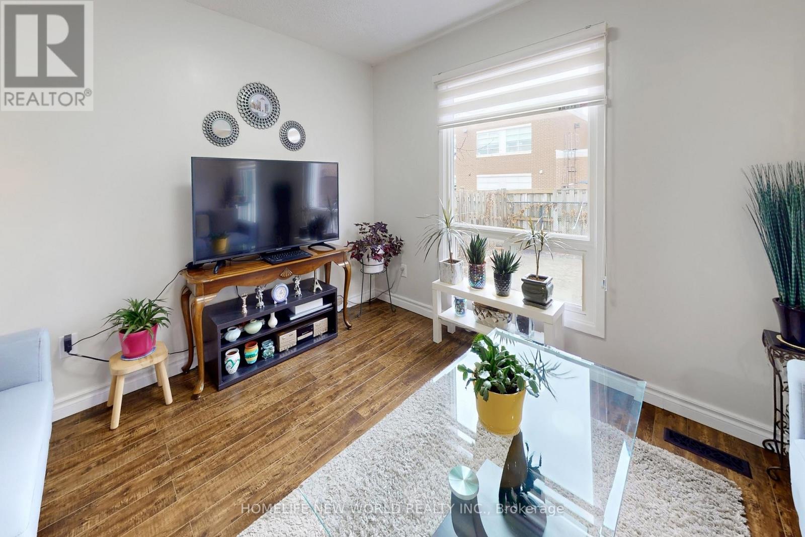 179 Campbell Avenue, Vaughan, Ontario  L4J 5A8 - Photo 6 - N12917552