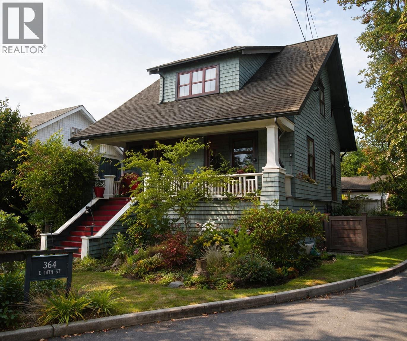 364 E 14th Street, North Vancouver, British Columbia  V7L 2N6 - Photo 2 - R3106874