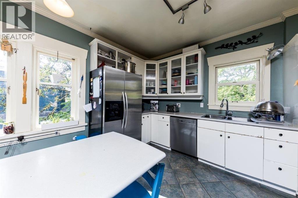 364 E 14th Street, North Vancouver, British Columbia  V7L 2N6 - Photo 16 - R3106874