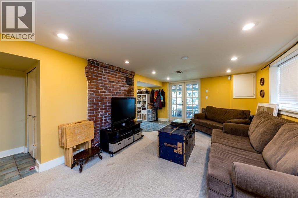 364 E 14th Street, North Vancouver, British Columbia  V7L 2N6 - Photo 26 - R3106874