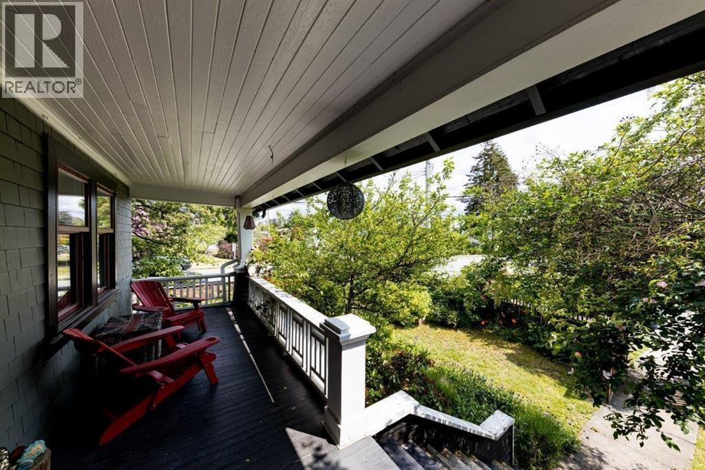 364 E 14th Street, North Vancouver, British Columbia  V7L 2N6 - Photo 32 - R3106874