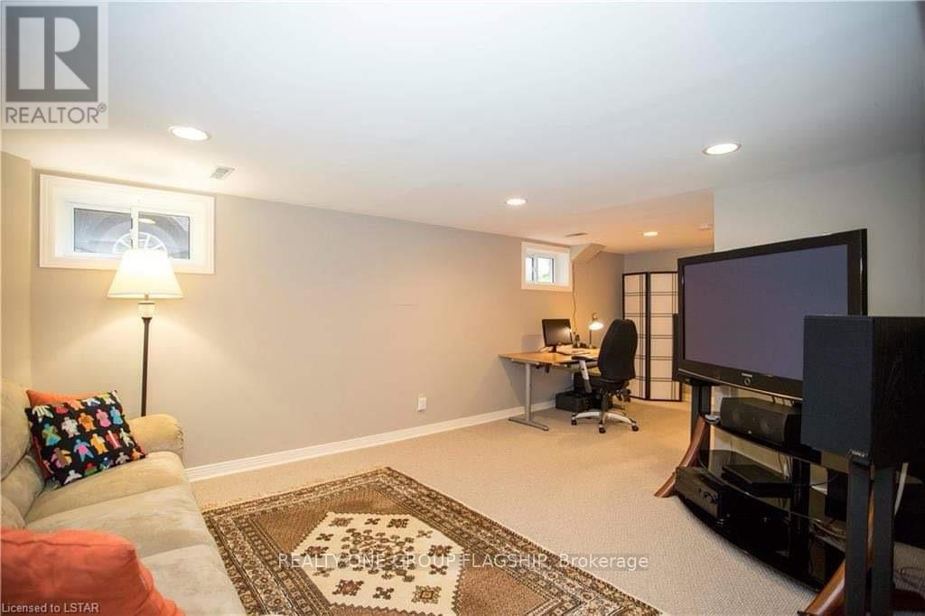 1001 Maitland Street, London East, Ontario  N5Y 2X7 - Photo 35 - X12962394