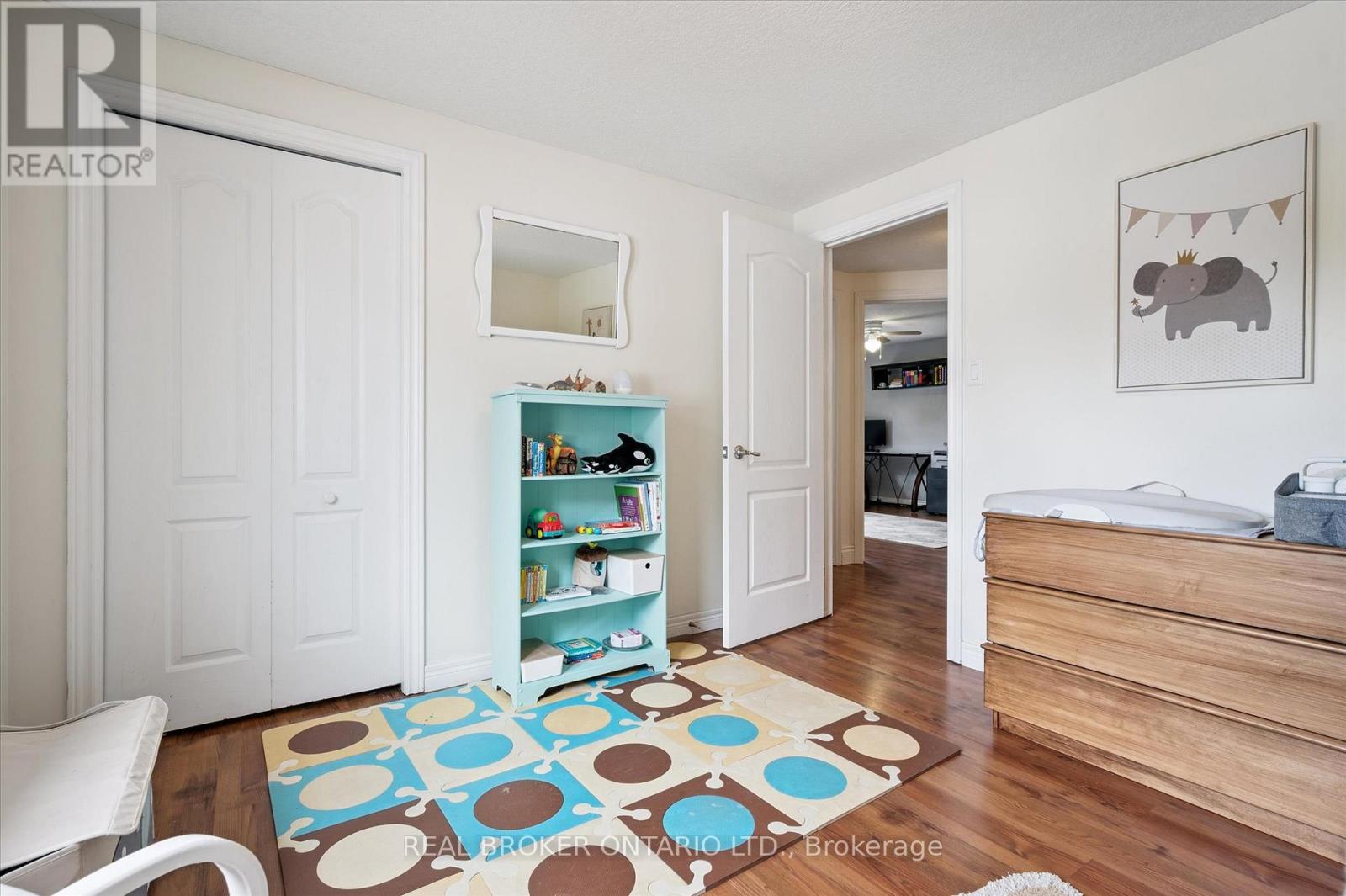 18 Pearwood Court, Kitchener, Ontario  N2P 2L1 - Photo 24 - X12988668