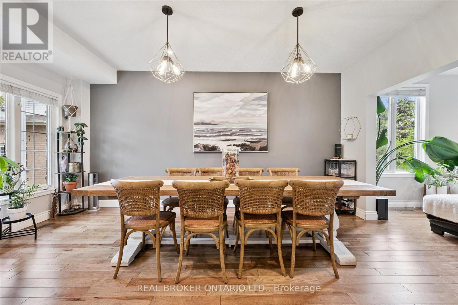 18 Pearwood Court, Kitchener, Ontario  N2P 2L1 - Photo 7 - X12988668