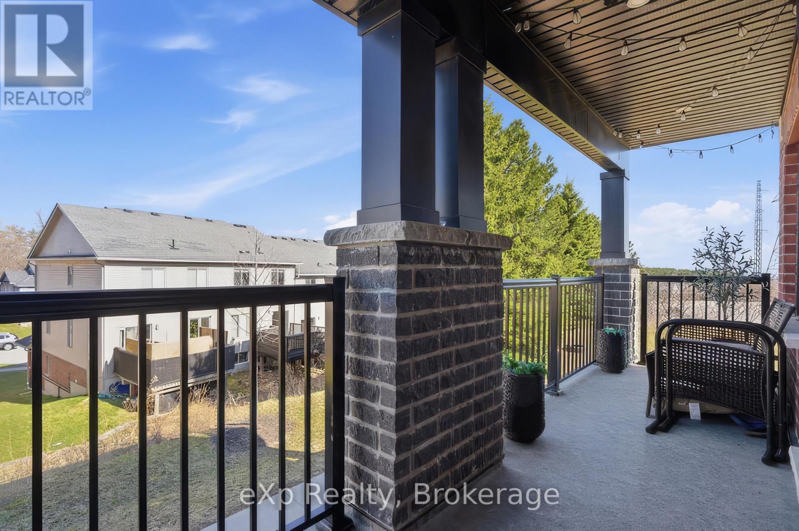 D8 - 160 Rochefort Street, Kitchener, Ontario  N2R 0P5 - Photo 13 - X12974772