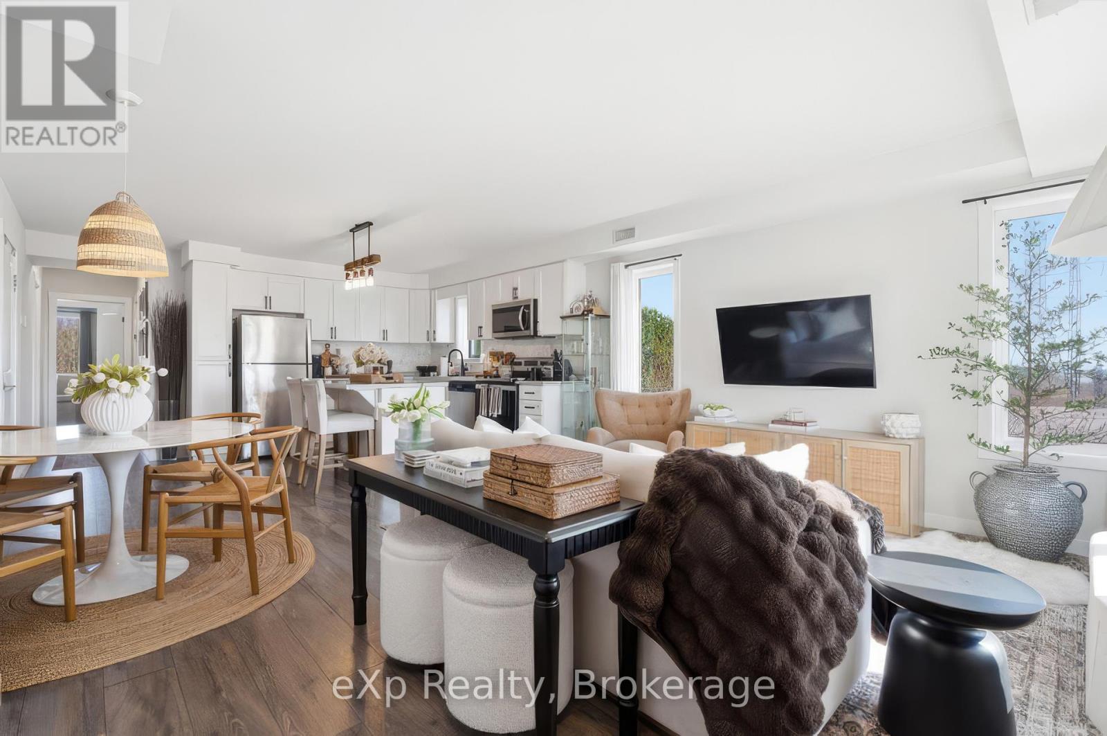 D8 - 160 Rochefort Street, Kitchener, Ontario  N2R 0P5 - Photo 6 - X12974772