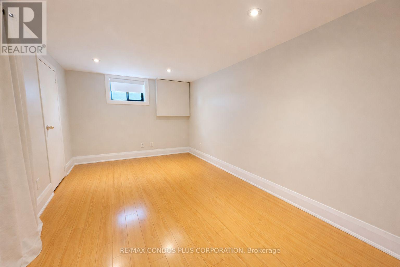 Lower Level - 32 Harrow Drive, Toronto, Ontario  M6M 2X3 - Photo 2 - W12765100